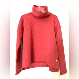 Apana Large mock turtleneck pullover waffle knit brick red top